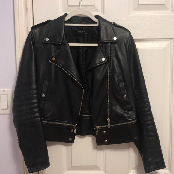 Leather jacket - Picture 1 of 5